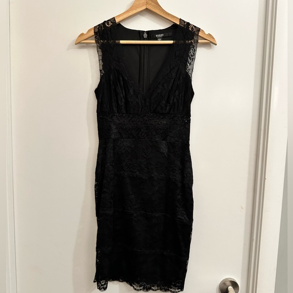 Guess Black Sleeveless V-Neck Sheath Dress - Picture 1 of 5